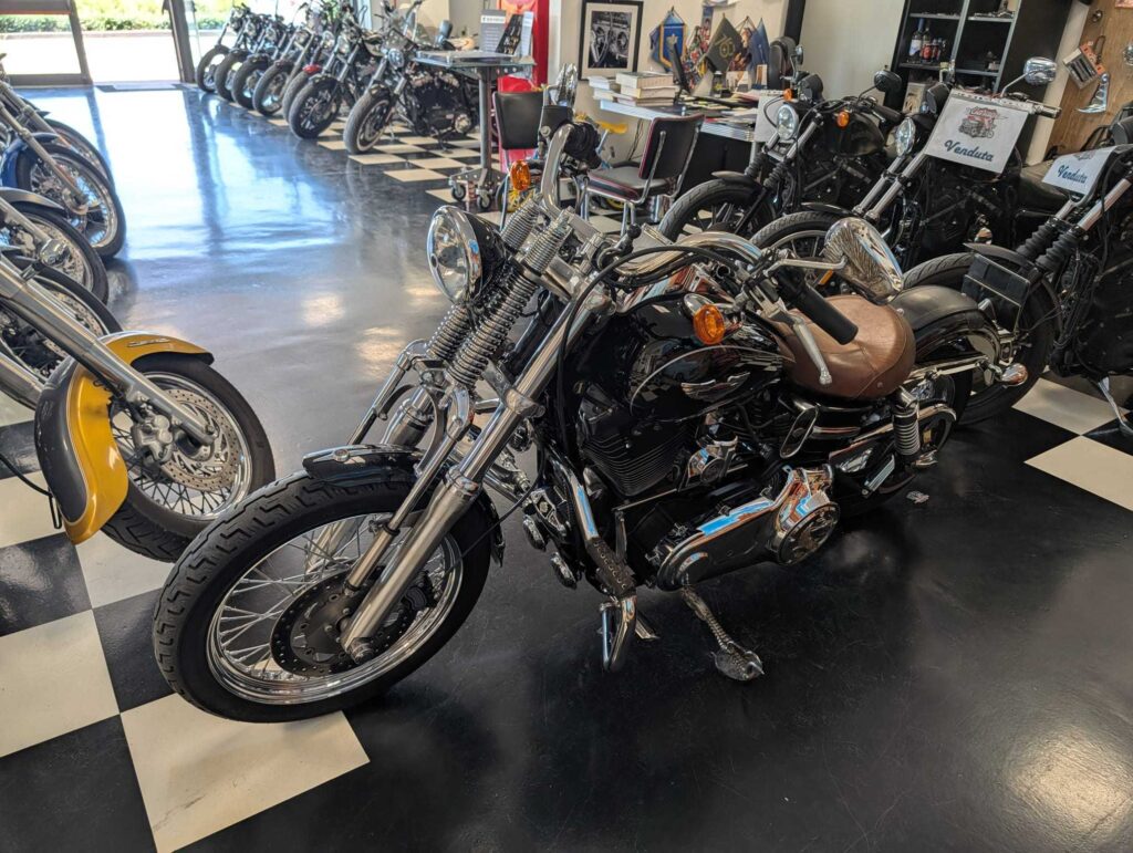 Harley Davidson Dyna Super Glide Custom