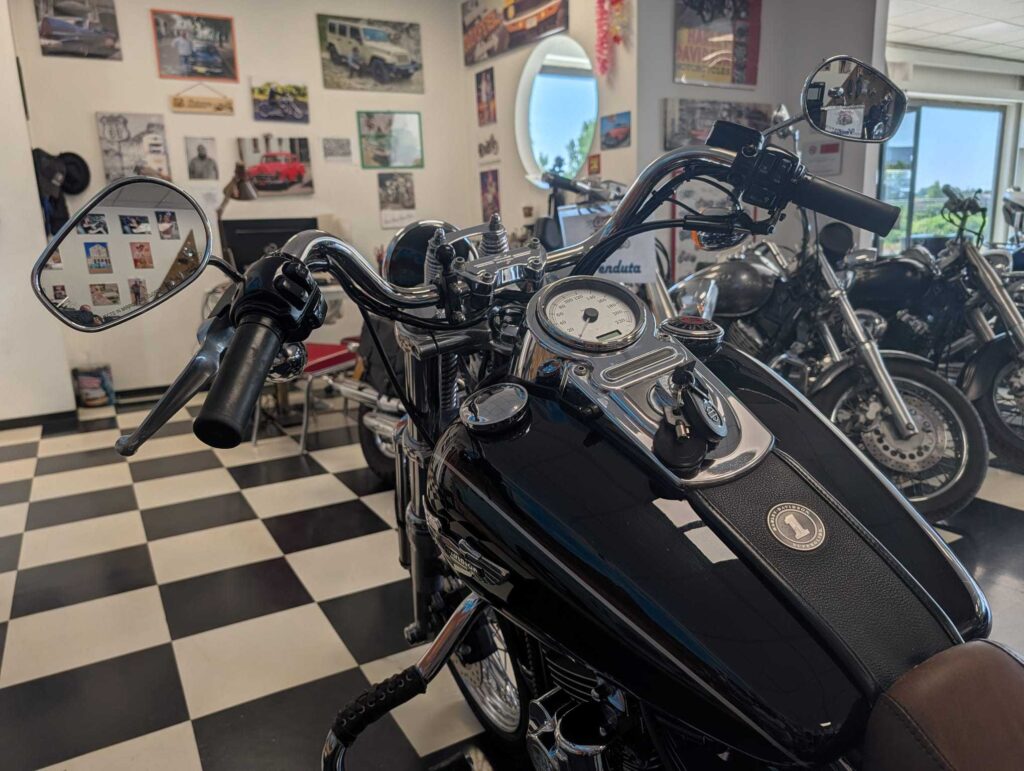 Harley Davidson Dyna Super Glide Custom